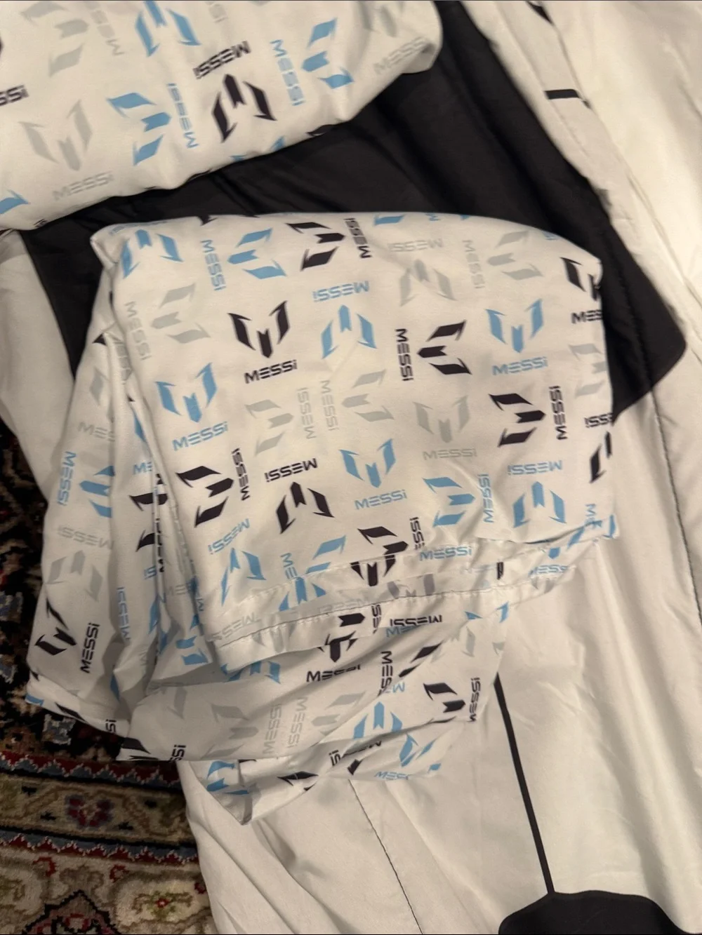 Messi Soccer Hexagon Comforter twin Set - White & Black with Light Blue Accents